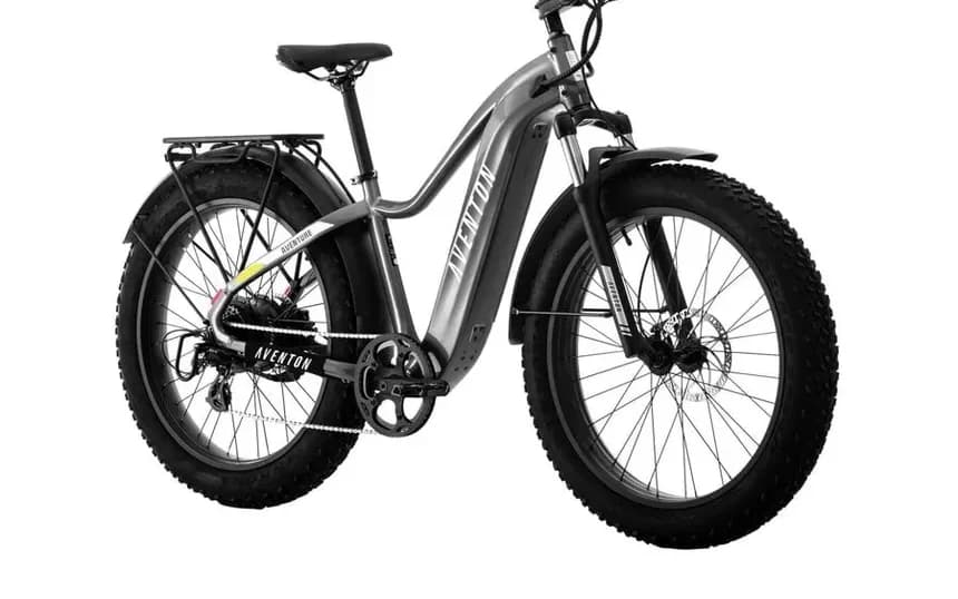 Fat-Tire vs Standard E-Bike: Which Tire Width Is Right for You?