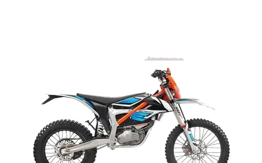 KTM Freeride E-XC vs E-SM: Trail or Supermoto?