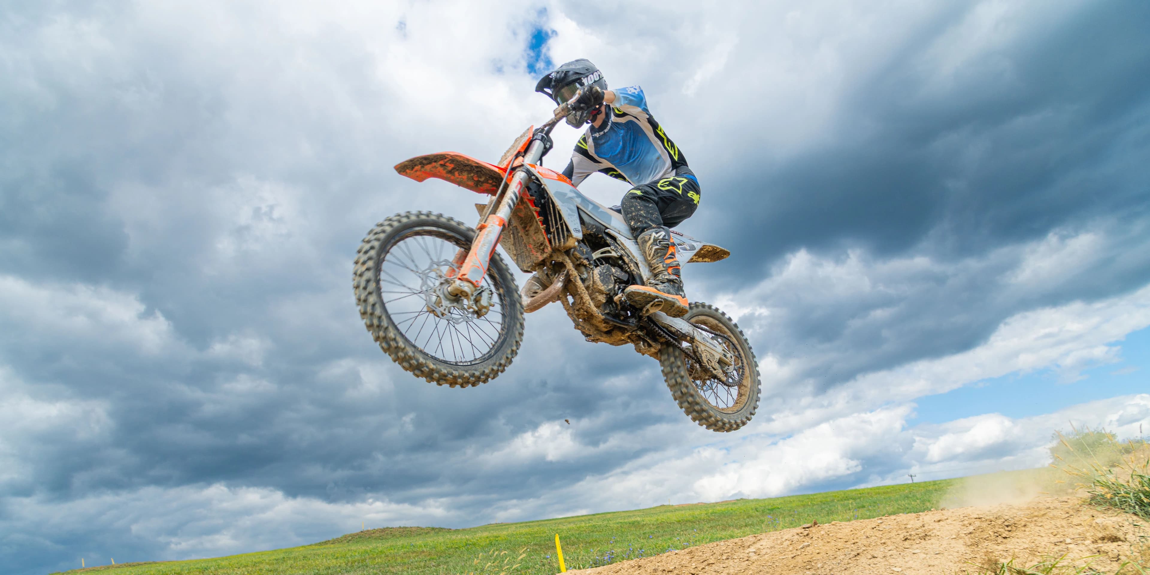 Adult Electric Dirt Bikes — Umbra Electric